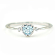 Women'S Silver Sea Blue Heart Shaped Sapphire Engagement Ring