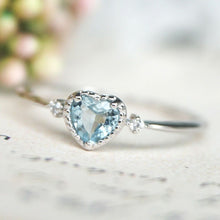 Women'S Silver Sea Blue Heart Shaped Sapphire Engagement Ring