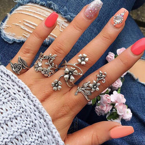 Antique Silver Color With Flower Rings Set 4pcs